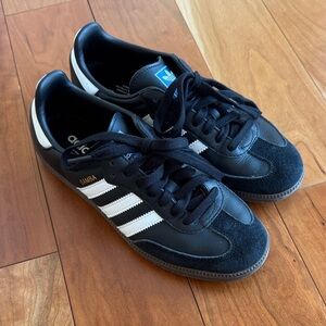 Adidas Samba Classic Black and White Women’s 7.5